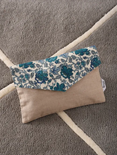 Load image into Gallery viewer, Kanyoga - Envelope clutch