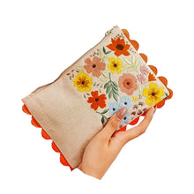 Load image into Gallery viewer, Kanyoga - Floral Embroidered Scallop Pouch
