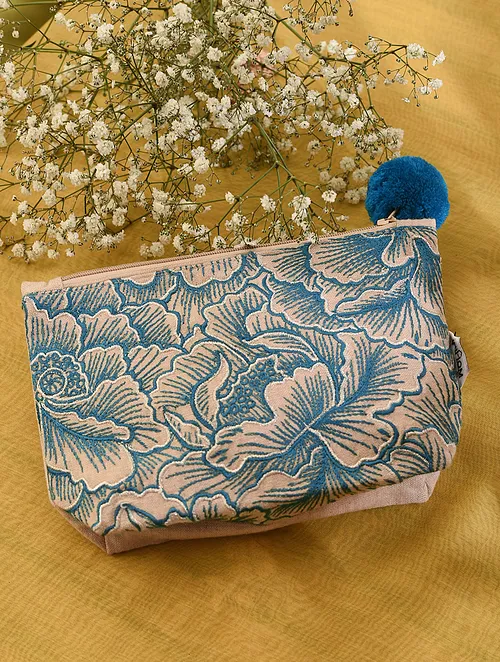Kanyoga - Embroidered pouch with touch of zari